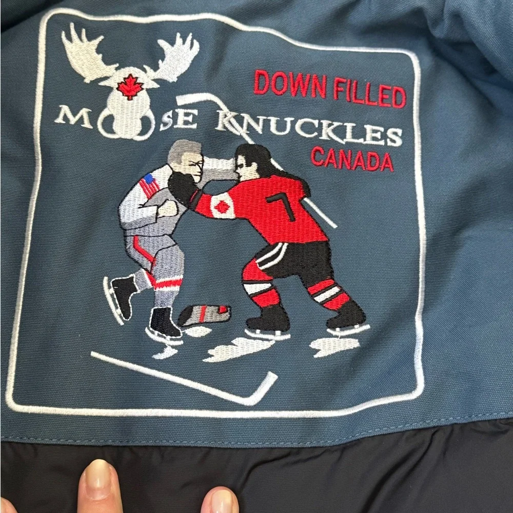 Authentic Moose Jacket Size Small - Picture 3 of 10